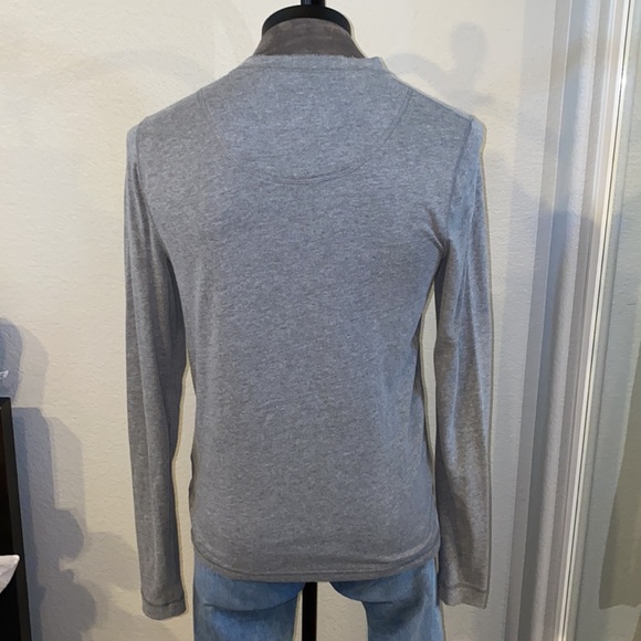 Mens Hollister long sleeve shirt size medium - Picture 3 of 3